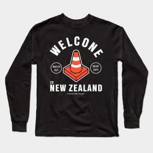 Welcone to New Zealand! (Dark Apparel) Long Sleeve T-Shirt